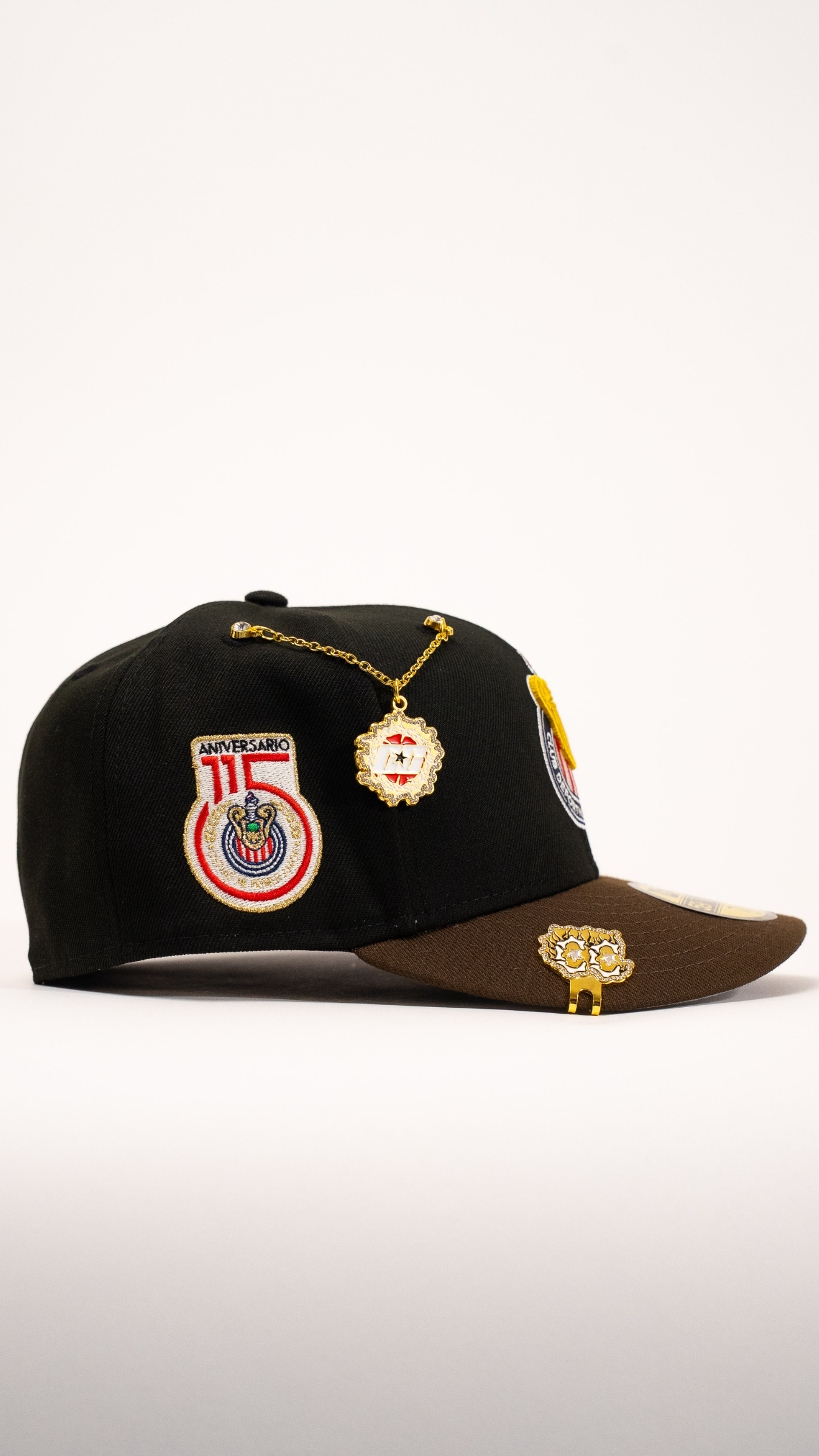 New Era Exclusive 59Fifty Black/Brown Chivas De Guadalajara W/ 115th Anniversary Side Patch