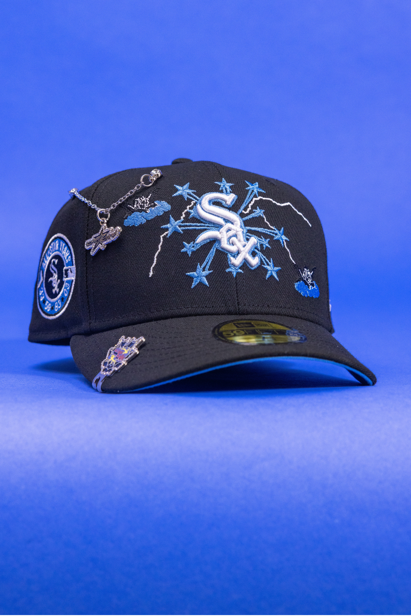 New Era Exclusive 59Fifty Black Chicago White Sox W/ Embroidery + All Star Years Side Patch