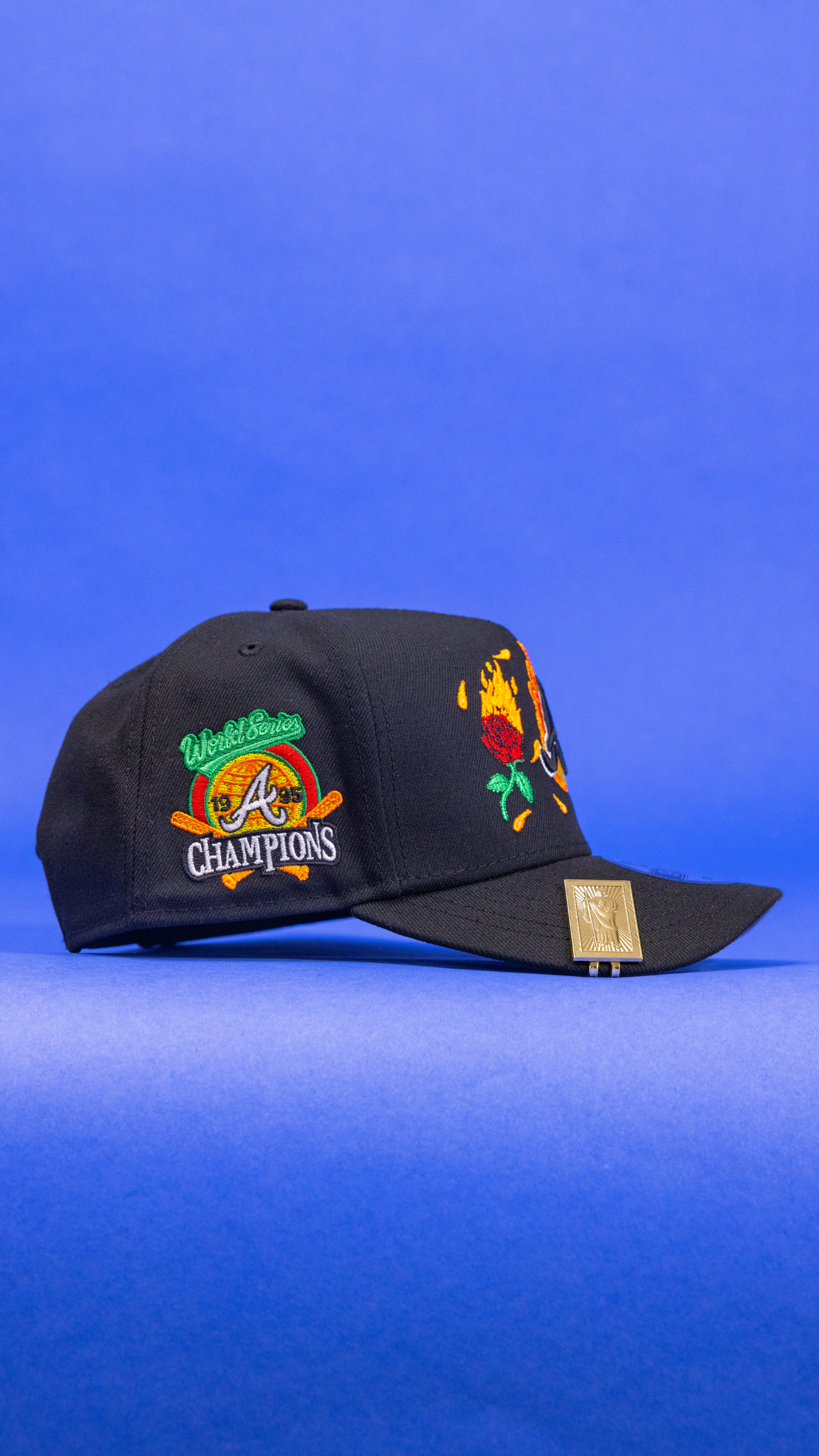 New Era 9Fifty A-Frame Black Atlanta Braves Snapback W/ Burnt Roses + World Champions Side Patch