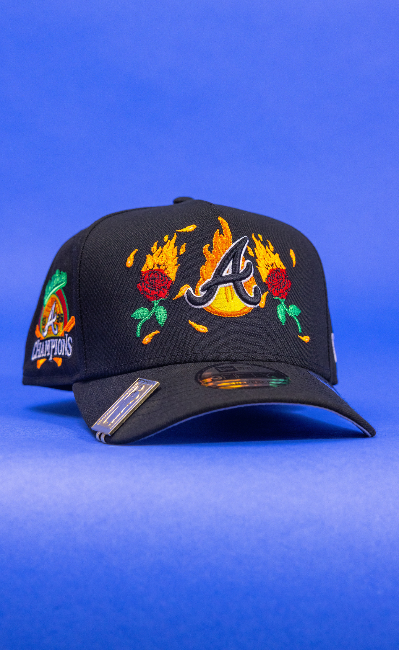 New Era 9Fifty A-Frame Black Atlanta Braves Snapback W/ Burnt Roses + World Champions Side Patch