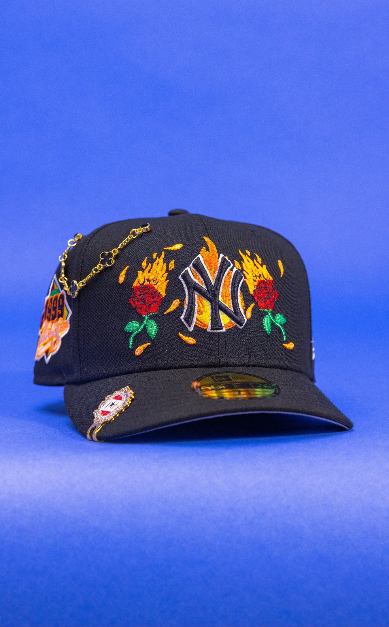 New Era Exclusive 59Fifty Black New York Yankees W/ Burnt Roses + 1999 World Series Side Patch