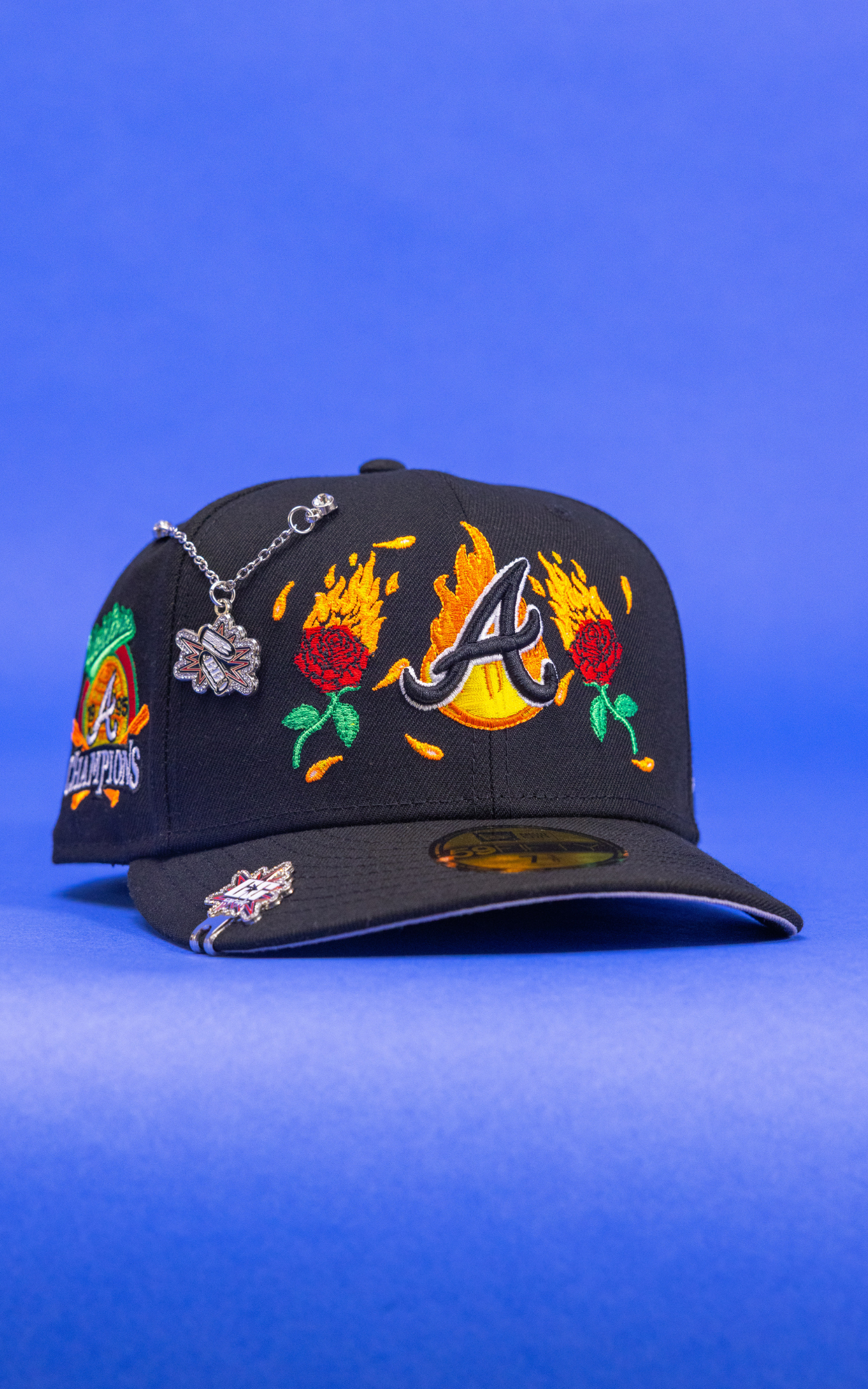 New Era Exclusive 59Fifty Black Atlanta Braves W/ Burnt Roses + World Series Champions Side Patch