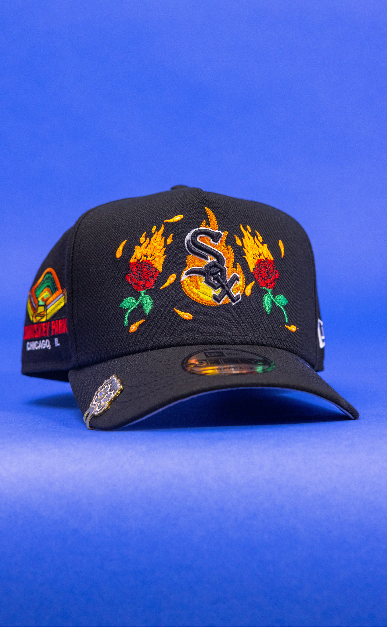 New Era Exclusive 59Fifty Black Chicago White Sox W/ Burnt Roses + Comiskey Park Side Patch