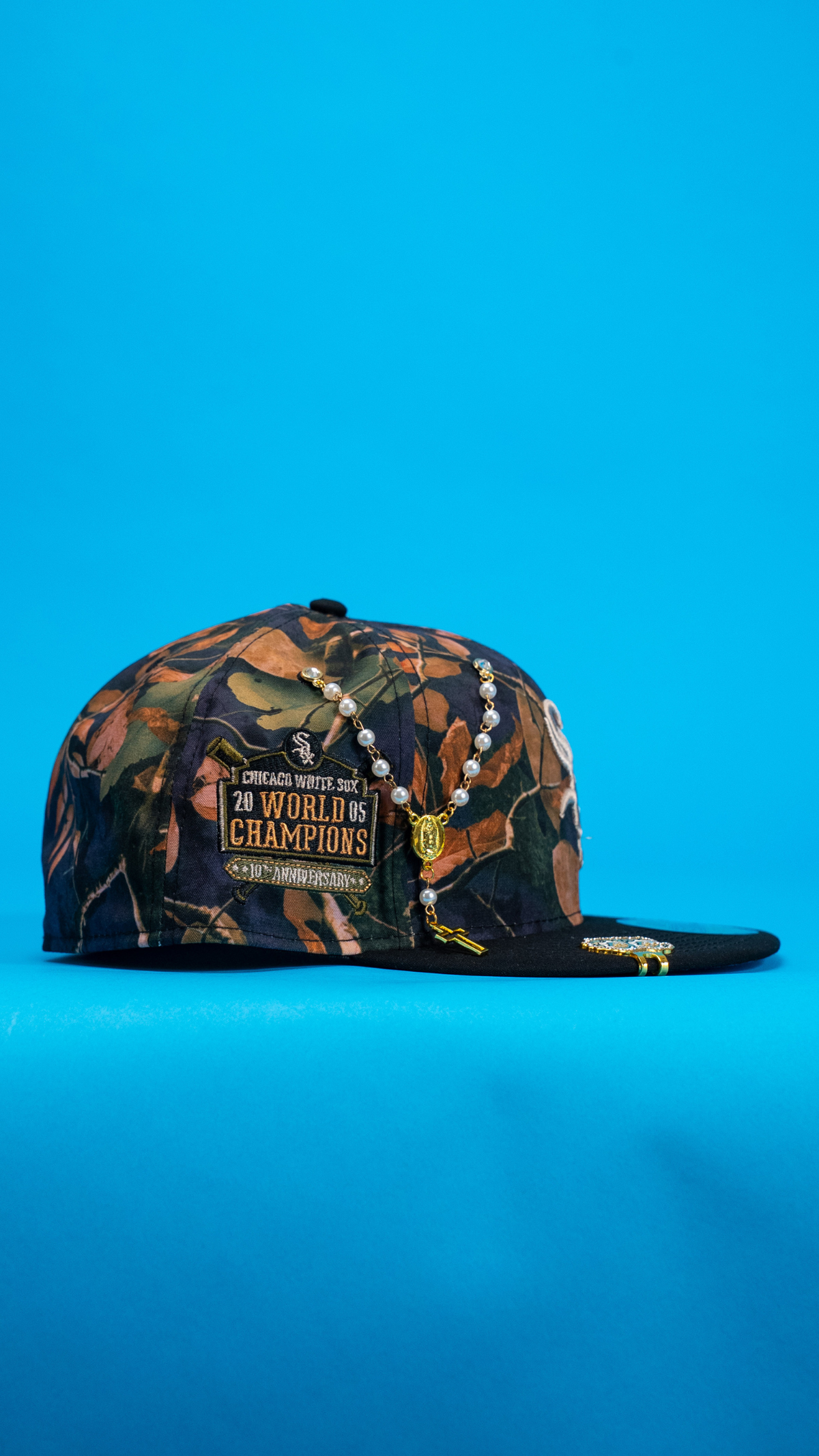 New Era Exclusive 59Fifty Camouflage Chicago White Sox W/ World Champions Side Patch