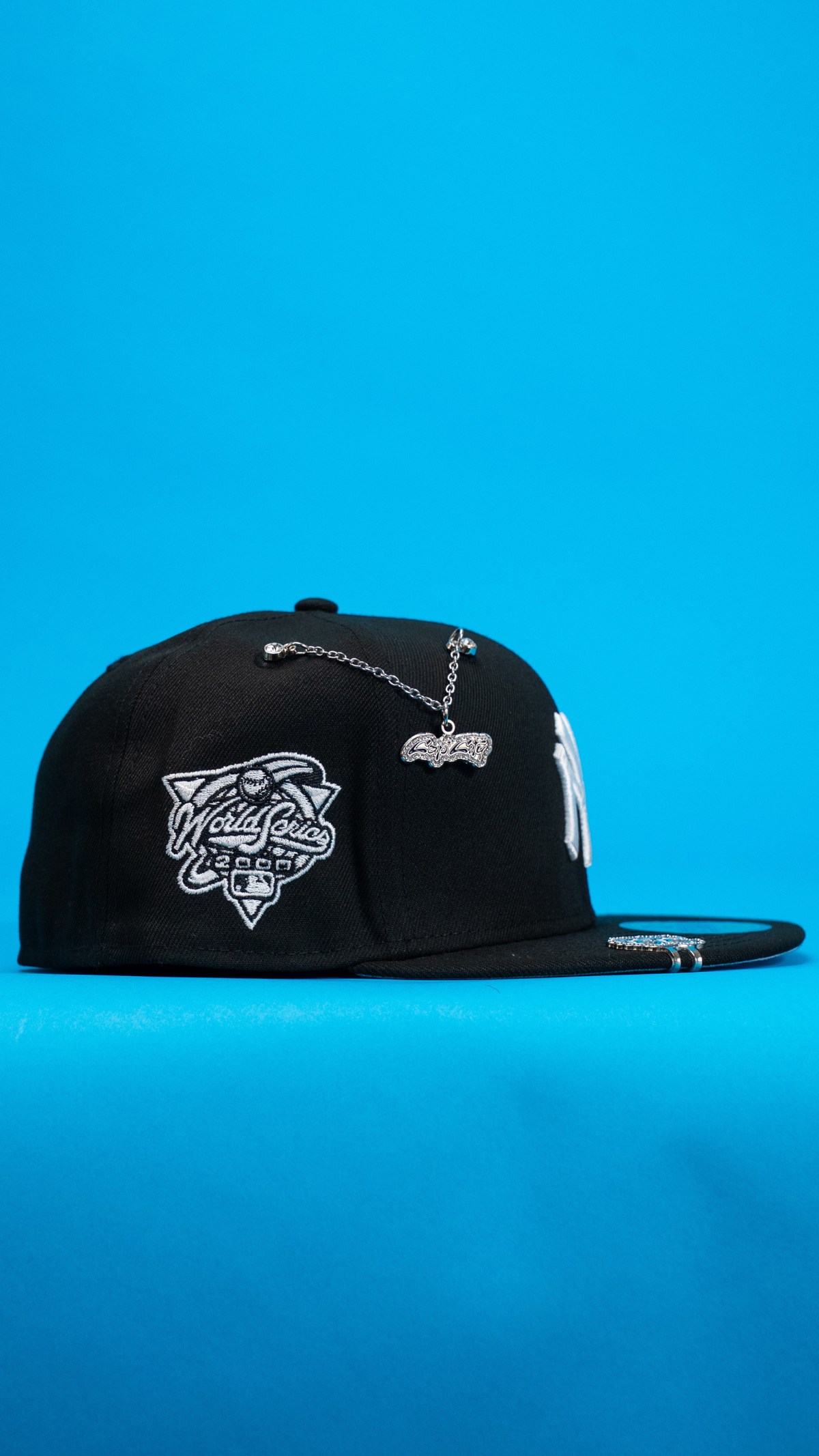 New Era Exclusive 59Fifty Black New York Yankees W/ 2000 World Series Side Patch