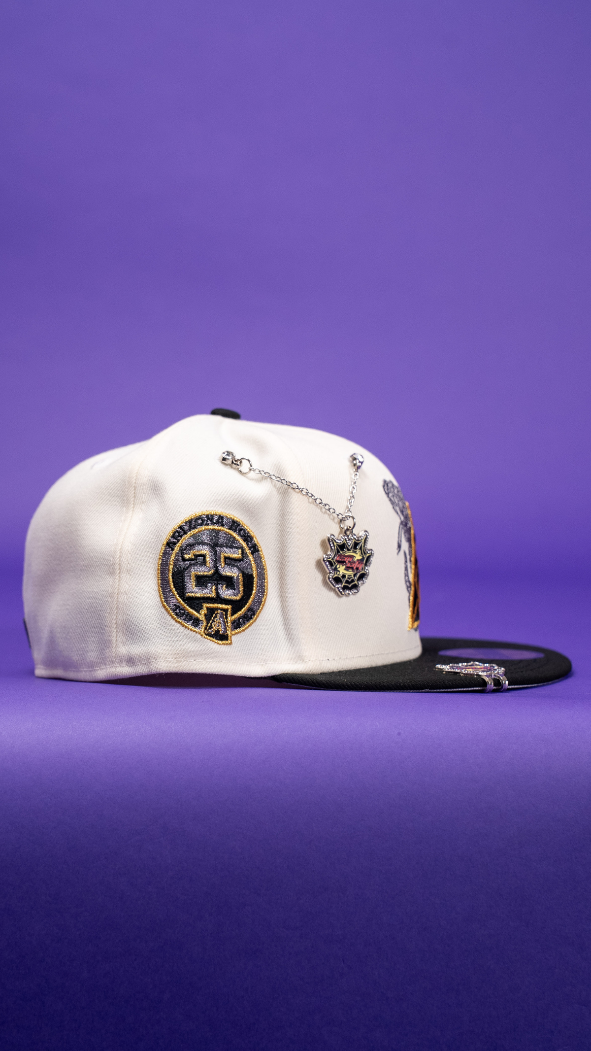 New Era Exclusive 59Fifty Chrome/Black Arizona Diamondbacks W/ 25th Anniversary Side Patch