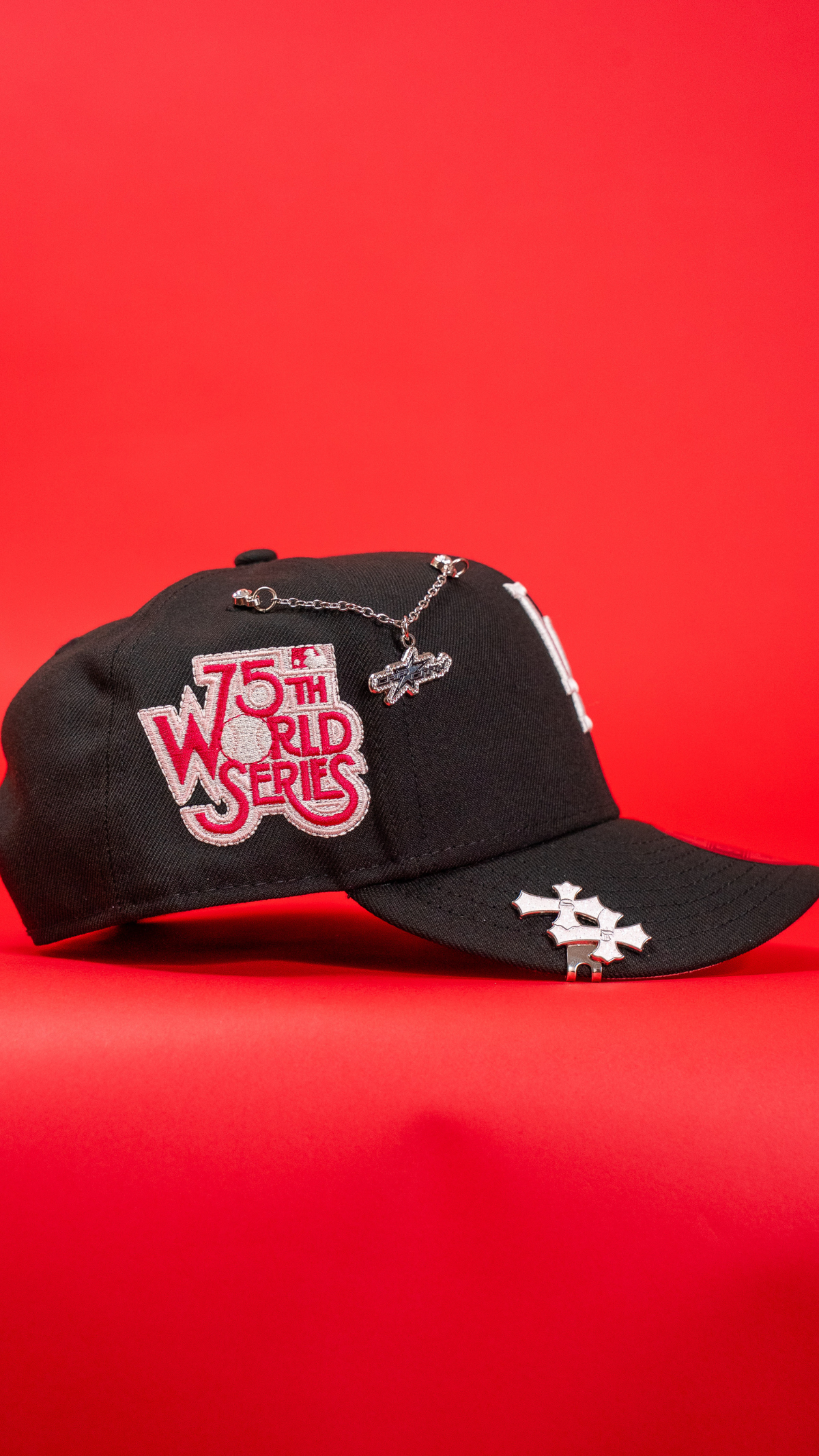 New Era Exclusive 9Fifty Black Los Angeles Dodgers Snapback W/ Rose + 75th World Series Side Patch