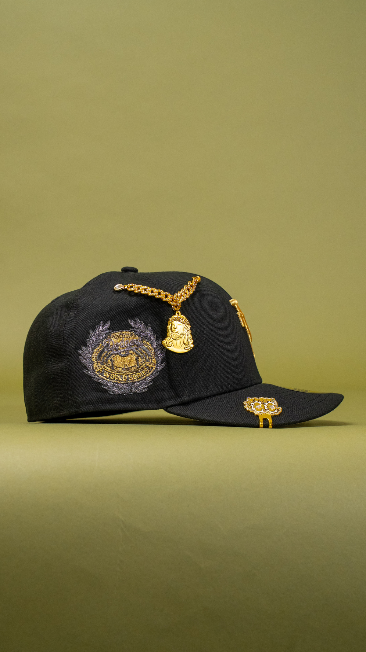 New Era Exclusive 59Fifty Black Upside Down Los Angeles Dodgers W/ World Szeries Side Patch