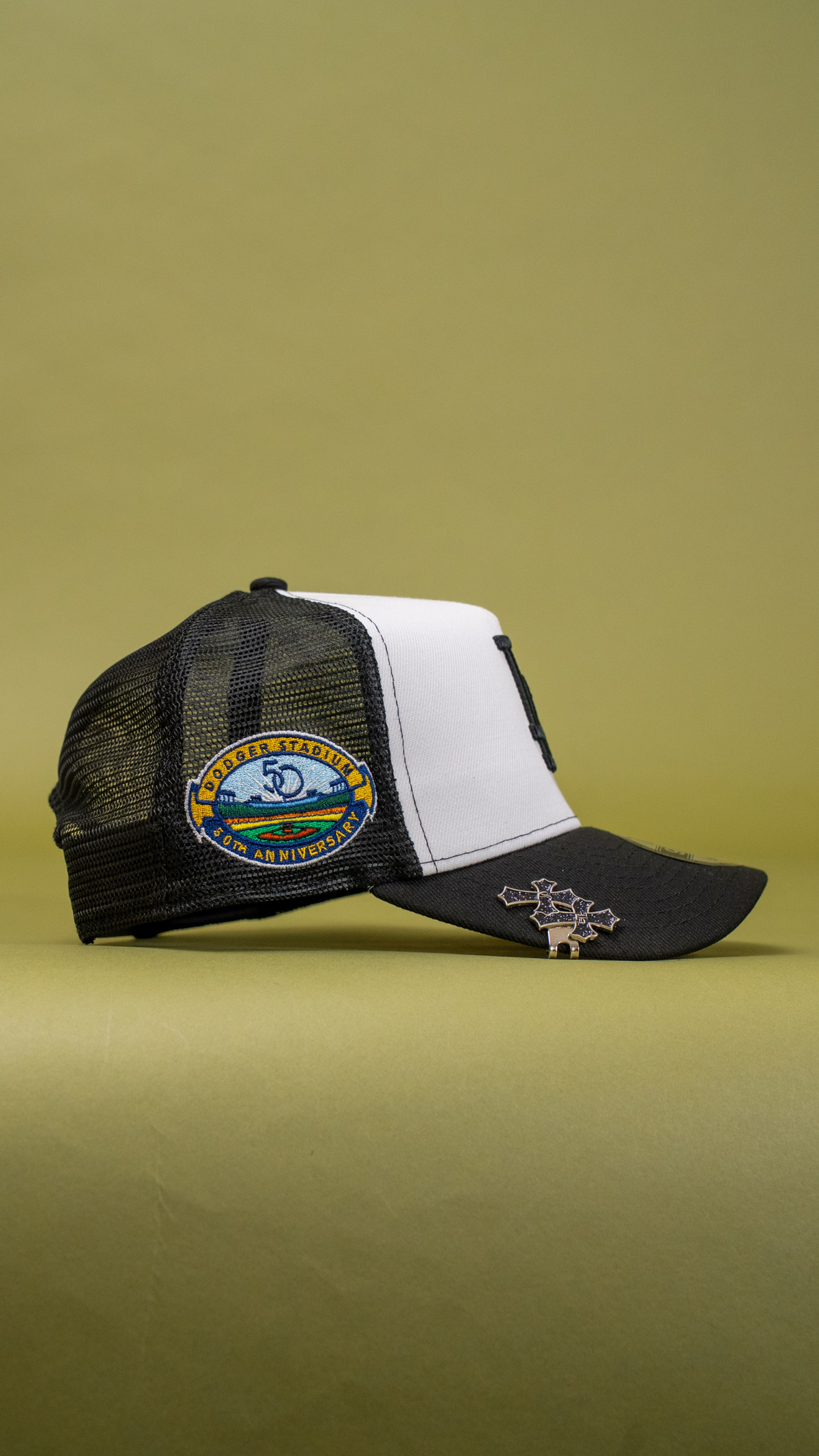 New Era 9Fifty A-Frame Pearl White Los Angeles Dodgers Meshback W/ 50th Anniversary Side Patch