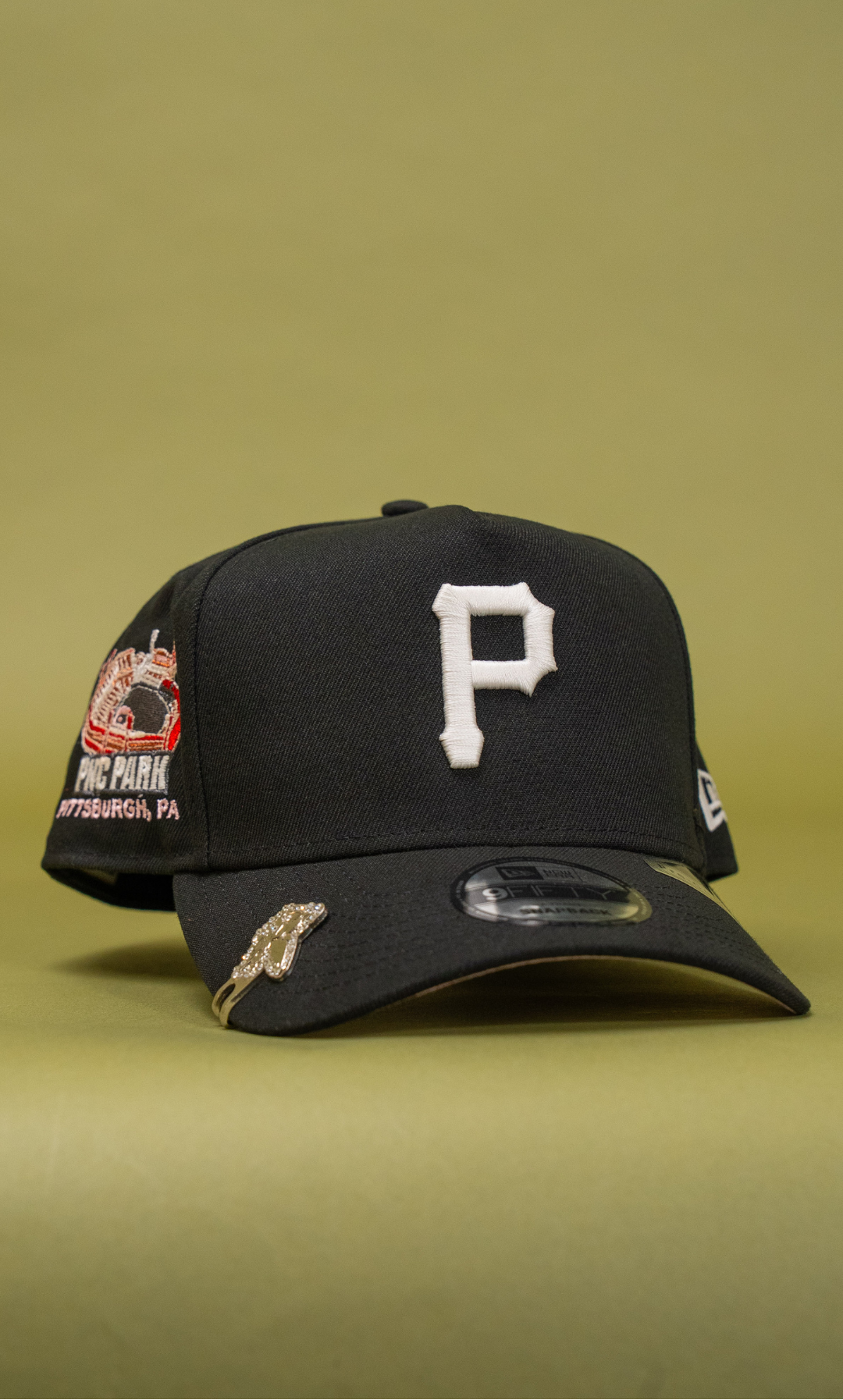 New Era 9Fifty A-Frame Black Pittsburgh Pirates Snapback W/ PNC Park Side Patch