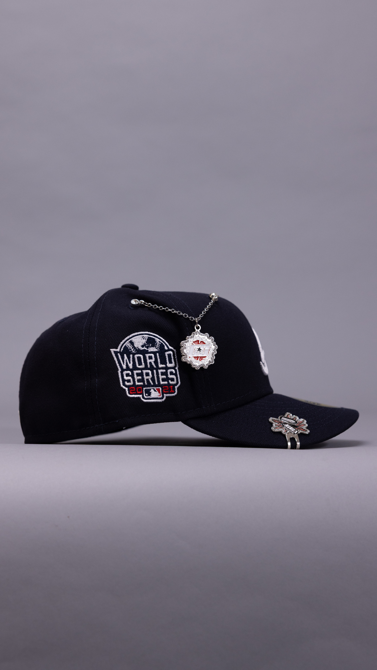 New Era Exclusive 59Fifty Dark Navy Atlanta Braves W/ 2021 World Series Side Patch