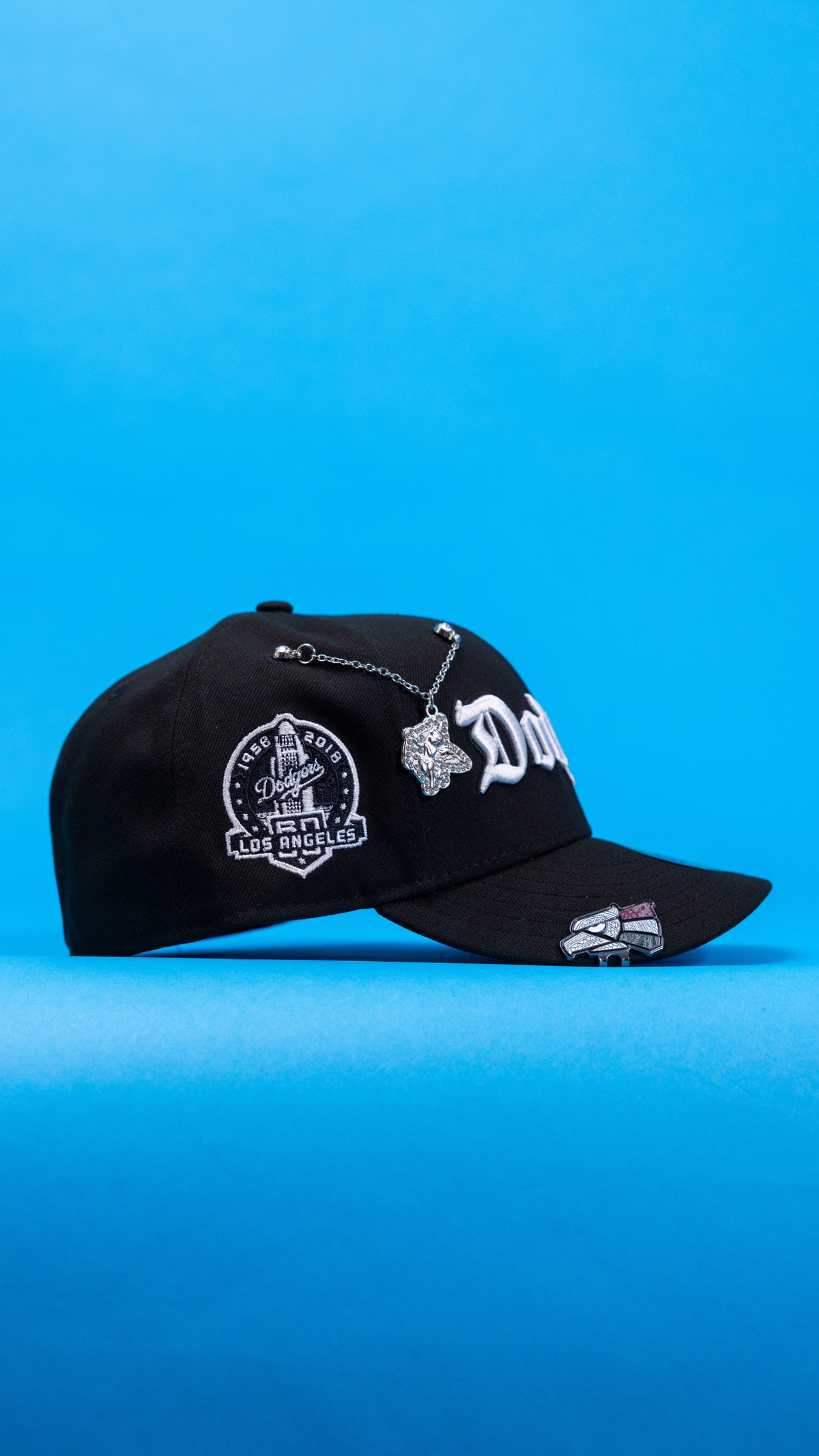 New Era Exclusive 59Fifty Black Los Angeles Dodgers Script W/ 60th Anniversary Side Patch