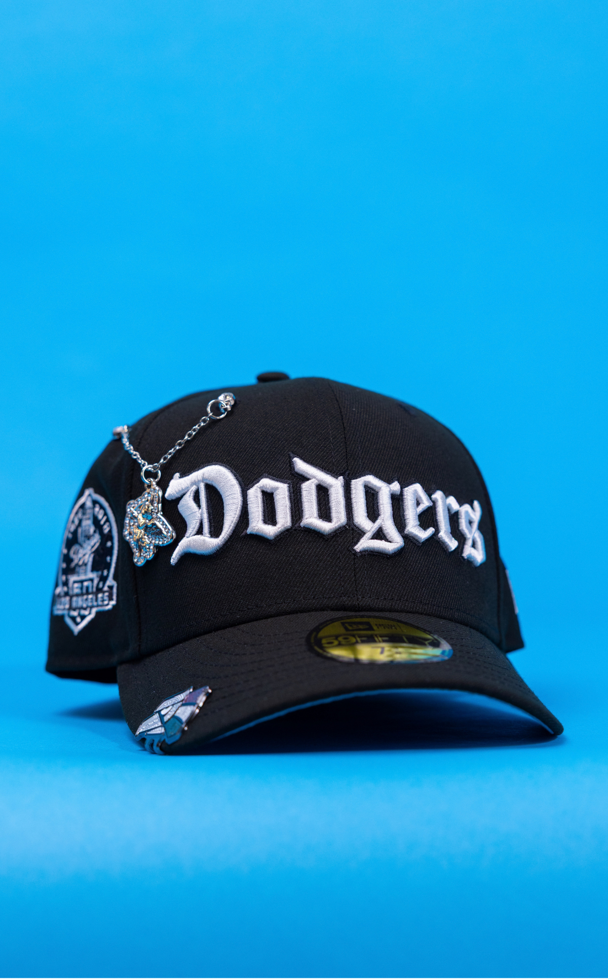New Era Exclusive 59Fifty Black Los Angeles Dodgers Script W/ 60th Anniversary Side Patch