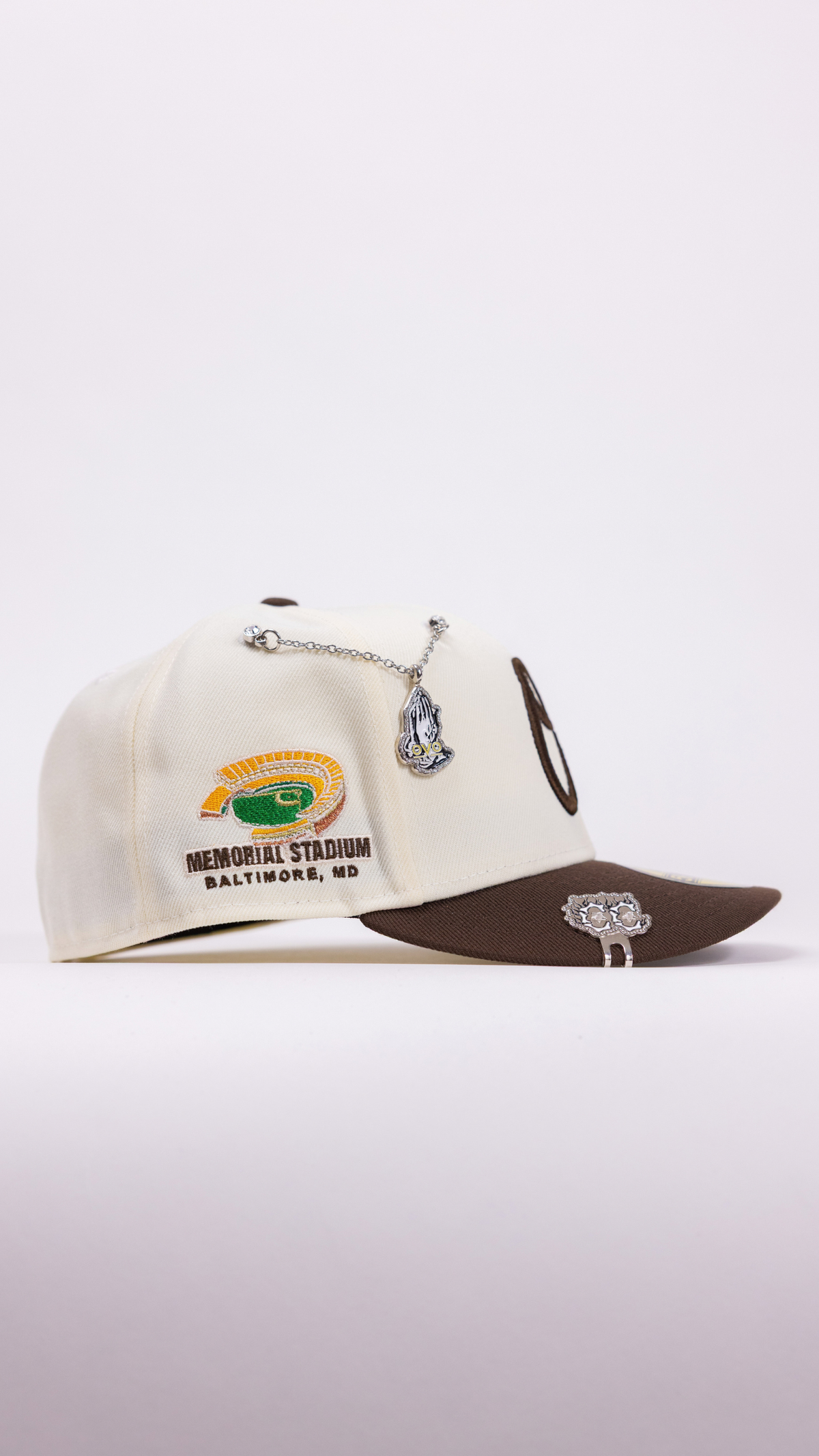 New Era Exclusive 59Fifty Chrome/Brown Baltimore Orioles W/ Anniversary Side Patch