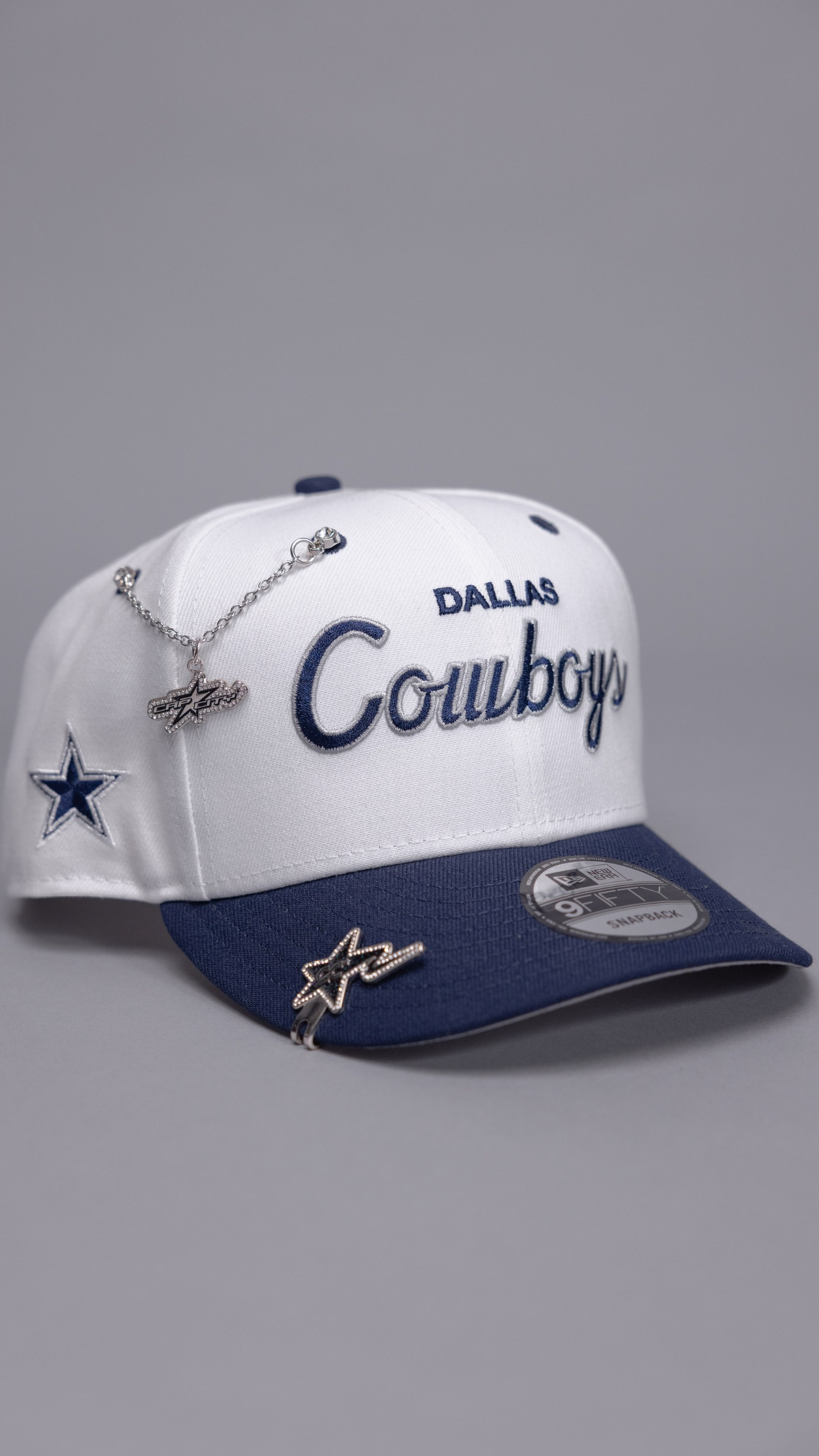 New Era Exclusive 9Fifty Pearl White/Navy Cowboys Snapback W/ Team Logo Side Patch