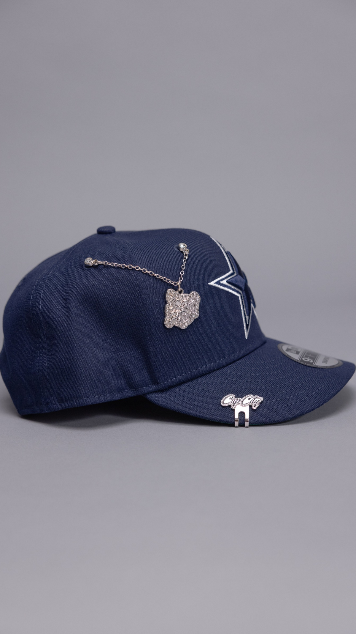 New Era Exclusive 9Fifty Navy Cowboys Snapback
