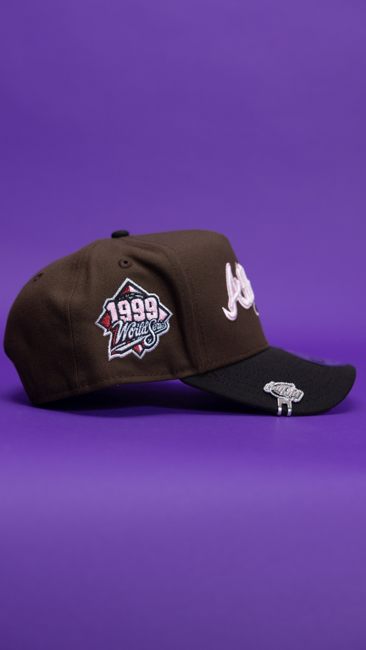 New Era 9Fifty A-Frame Brown/Black Atlanta Braves Script Snapback W/ 1999 World Series Side Patch