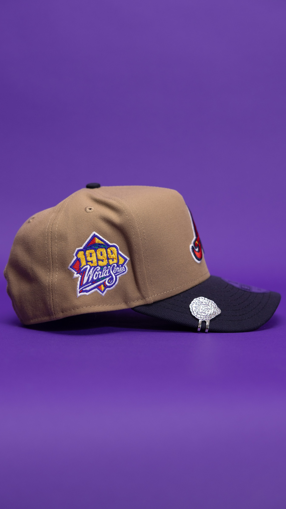 New Era 9Fifty A-Frame Camel/Navy Atlanta Braves Snapback W/ 1999 World Series Side Patch