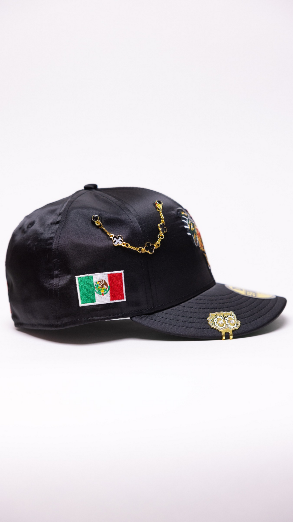 New Era Exclusive 59Fifty Satin Mexico "El Gallo" W/ Mexico Flag Side Patch