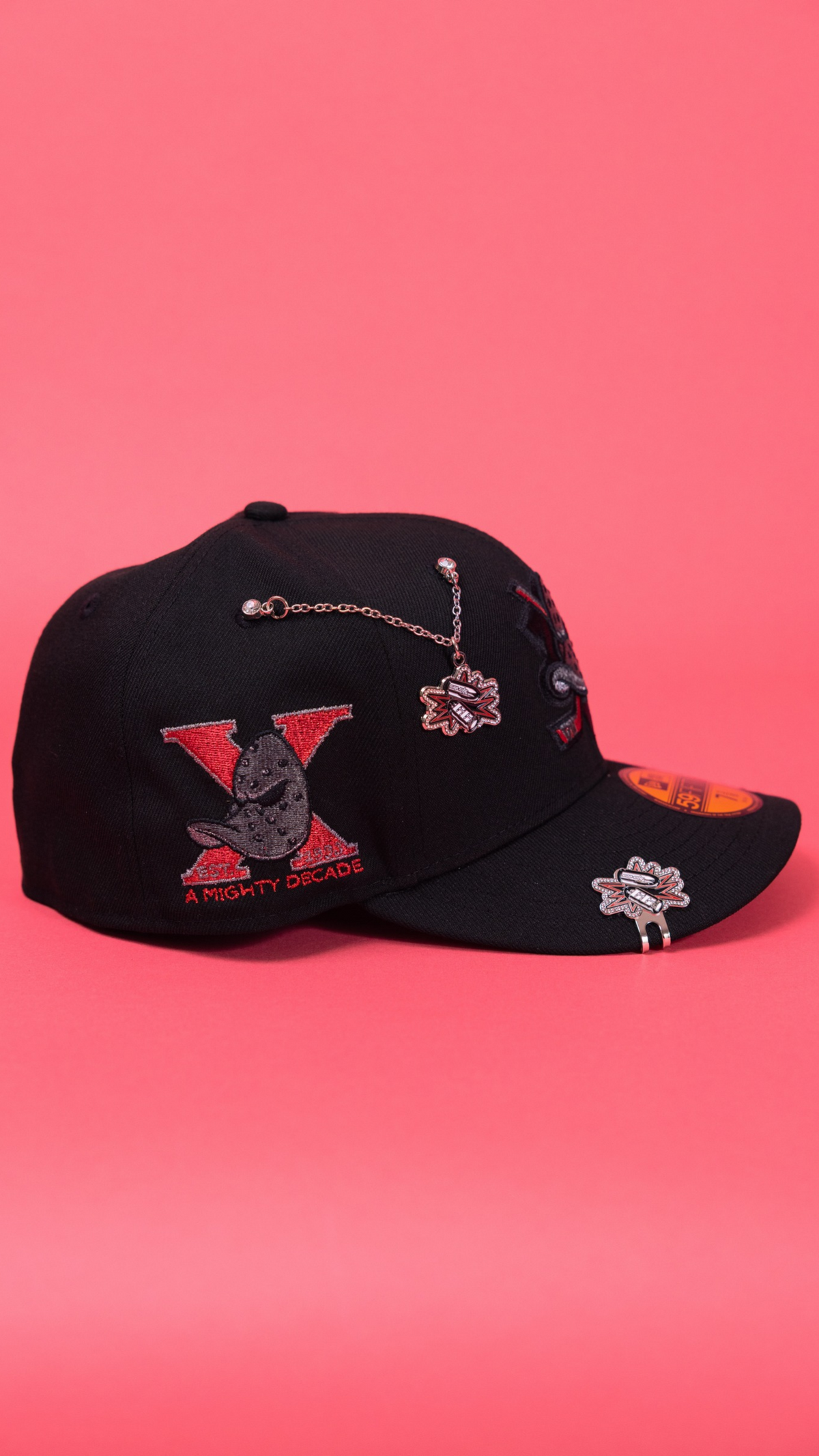 Anaheim Ducks Blacked Out 59Fifty Fitted – Black