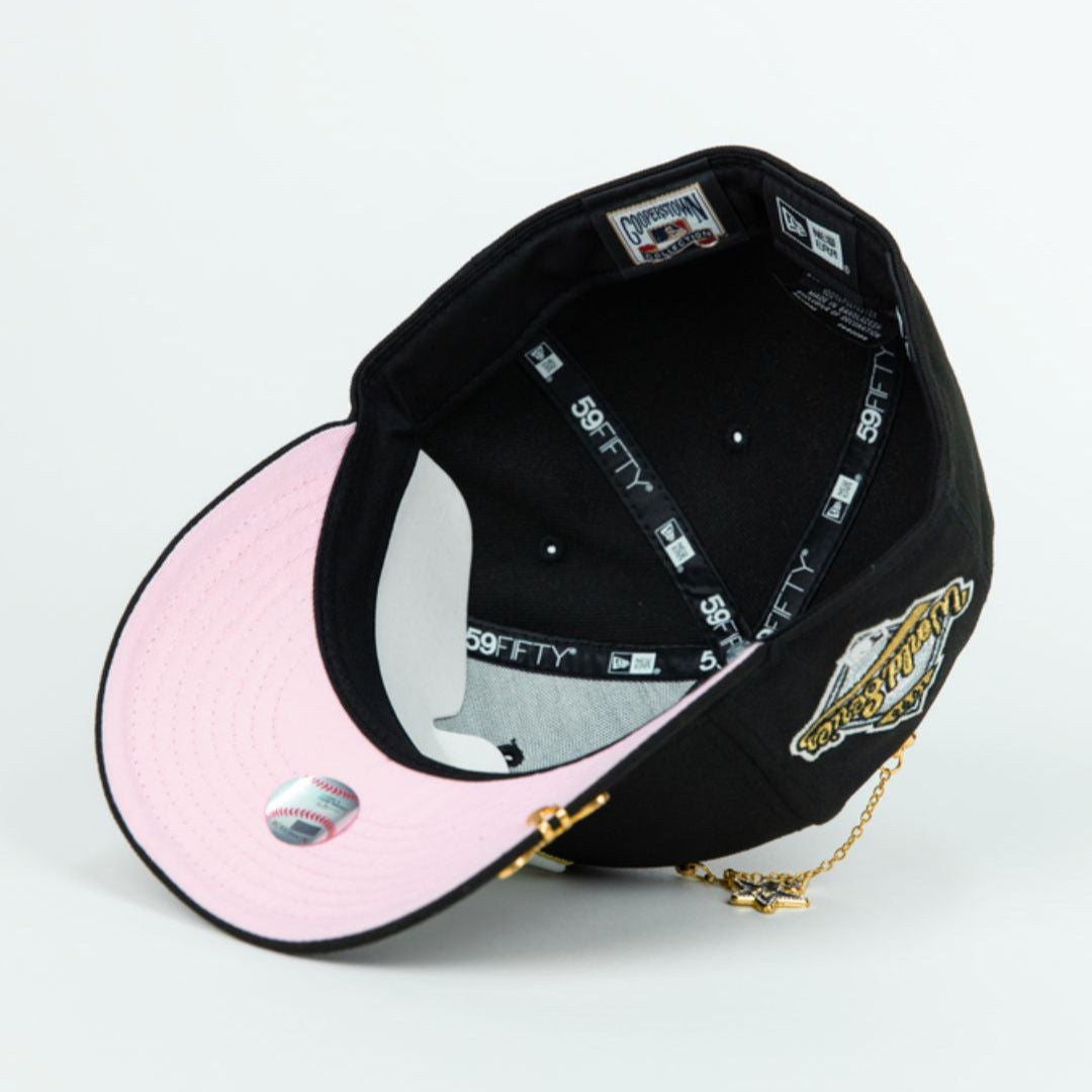 NEW ERA EXCLUSIVE 59FIFTY BLACK NEW YORK YANKEES W/ 1996 WORLD SERIES SIDE PATCH