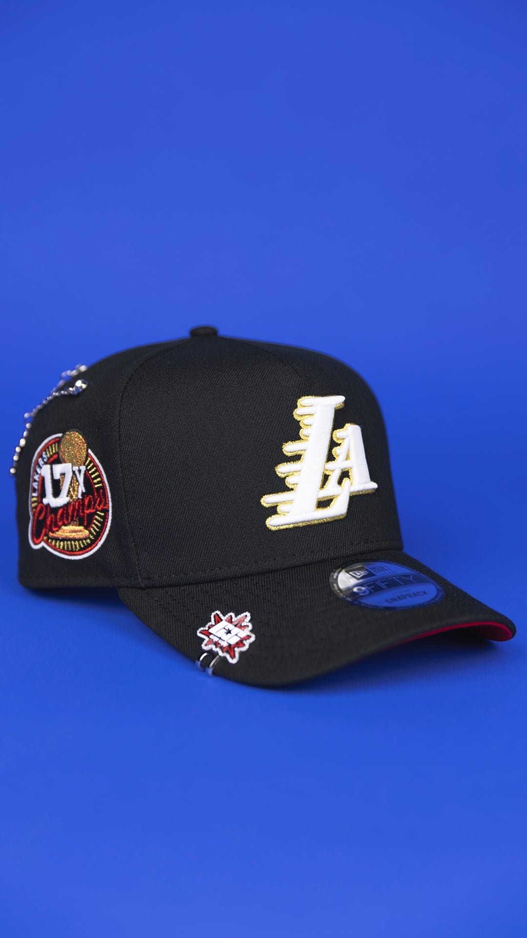 NEW ERA 9FIFTY A-FRAME BLACK LOS ANGELES LAKERS SNAPBACK W/ 17X CHAMPIONS SIDE PATCH