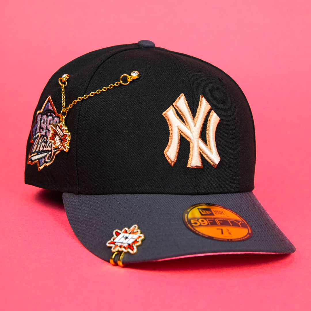 NEW ERA EXCLUSIVE 59FIFTY BLACK/ GREY NEW YORK YANKEES W/ 1999 WORLD SERIES SIDE PATCH