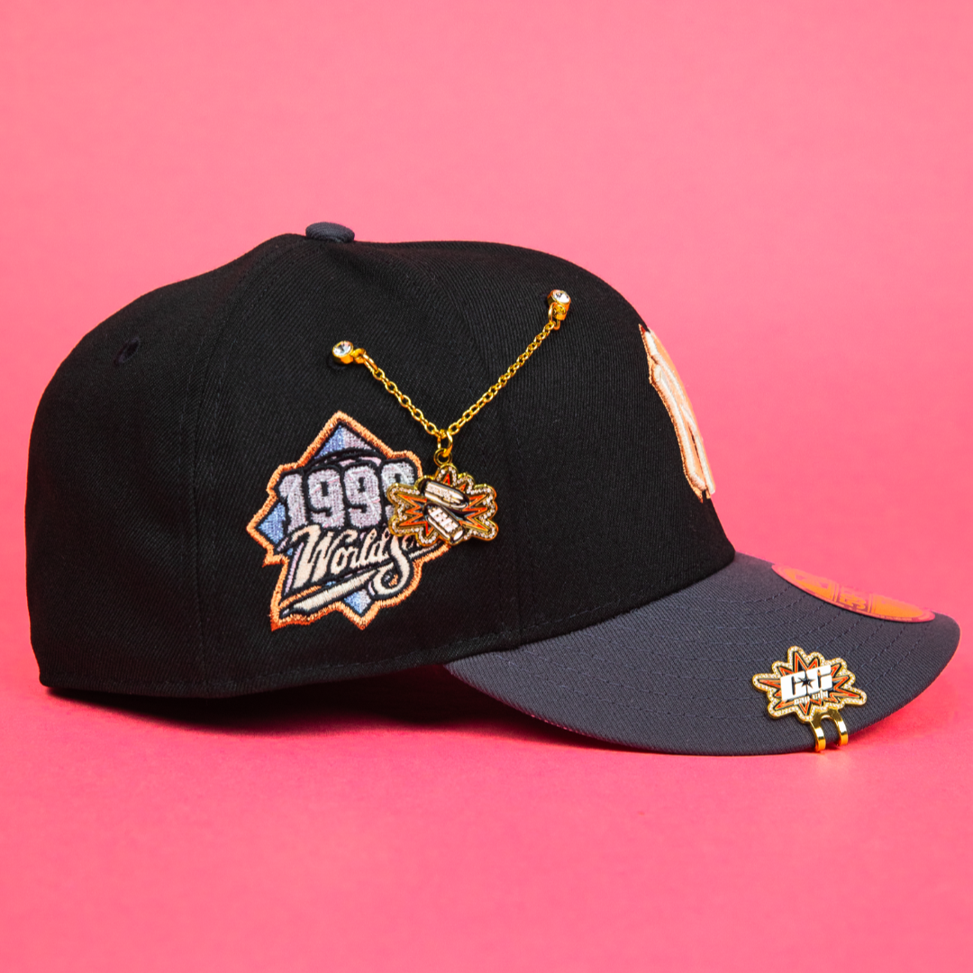 NEW ERA EXCLUSIVE 59FIFTY BLACK/ GREY NEW YORK YANKEES W/ 1999 WORLD SERIES SIDE PATCH