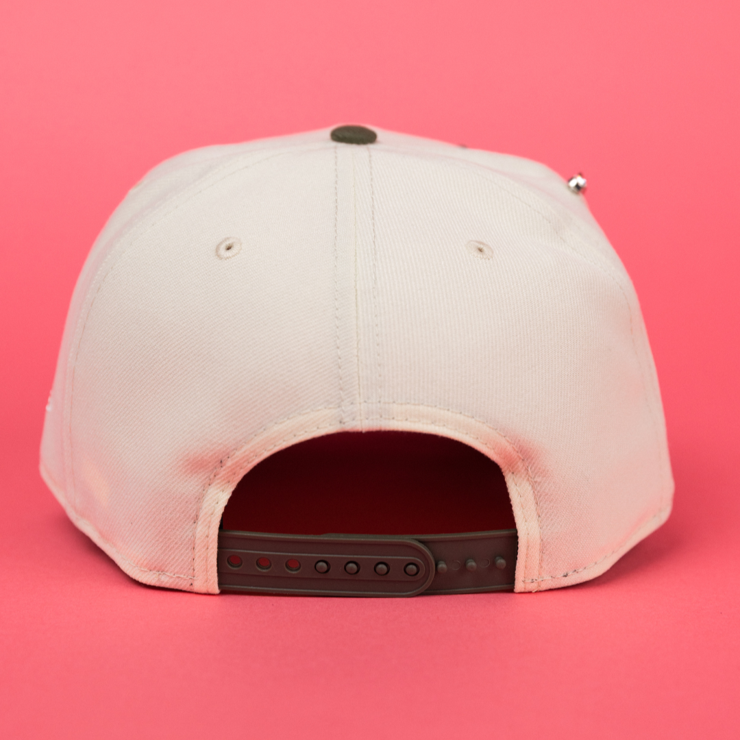 NEW ERA EXCLUSIVE 9FIFTY CHROME/ OLIVE HOUSTON ASTROS SCRIPT SNAPBACK W/ 35 GREAT YEARS SIDE PATCH
