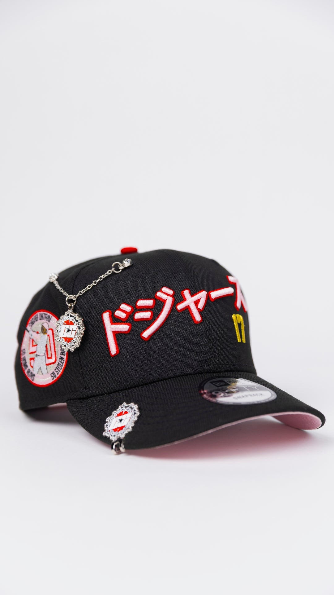NEW ERA EXCLUSIVE 9FIFTY BLACK LOS ANGELES DODGERS SNAPBACK W/ JAPANESE SCRIPT + SHOHEI OHTANI SIDE PATCH