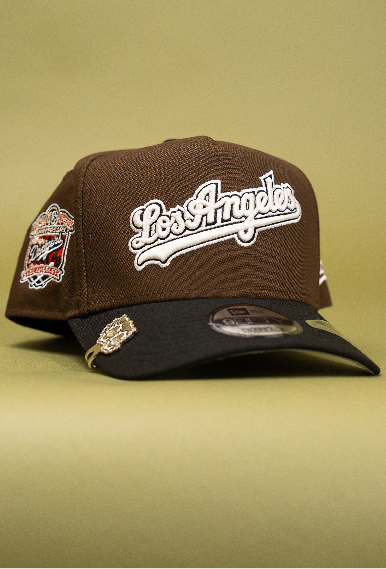 New Era 9Fifty A-Frame Brown/Black Los Angeles Dodgers Script Snapback W/ 40th Anniversary Side Patch