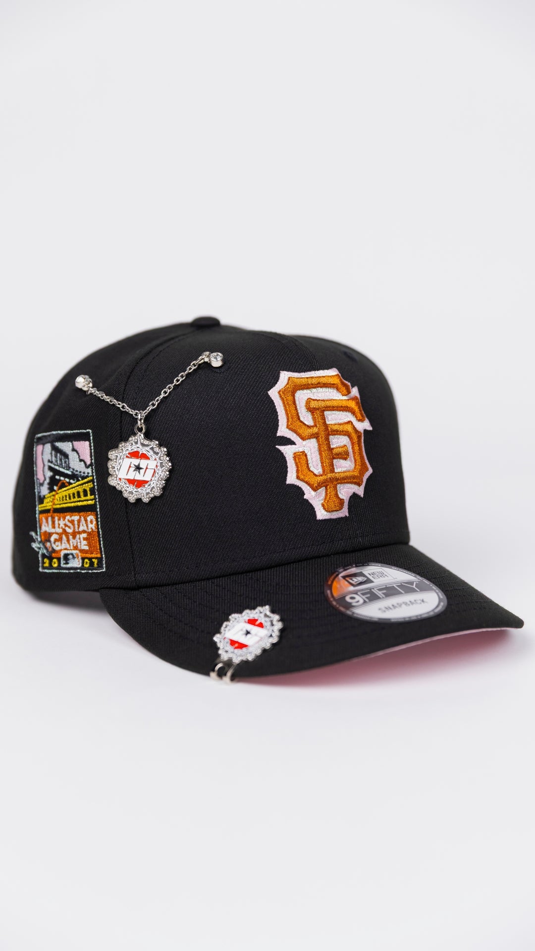 NEW ERA EXCLUSIVE 9FIFTY BLACK SAN FRANCISCO GIANTS SNAPBACK W/ ALL STAR GAME SIDE PATCH