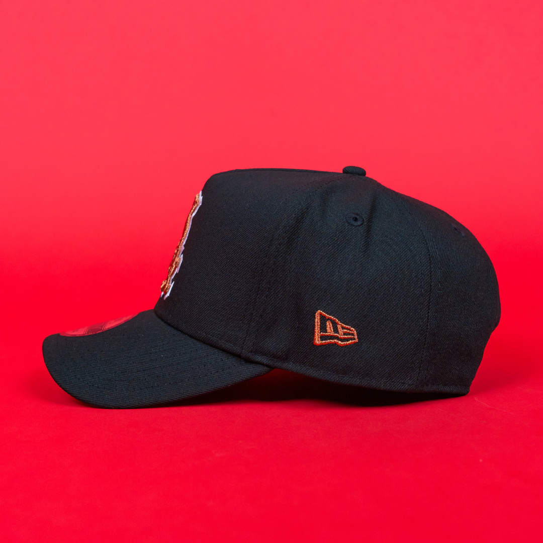 NEW ERA 9FIFTY A-FRAME BLACK CHICAGO WHITE SOX SNAPBACK W/ 2005 WORLD SERIES SIDE PATCH