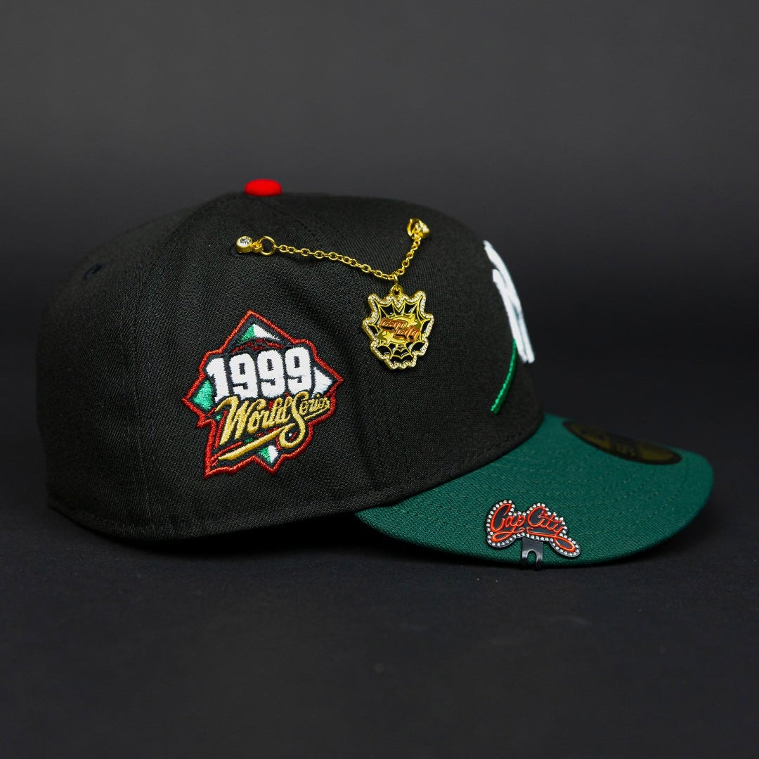 NEW ERA EXCLUSIVE 59FIFTY BLACK/ FOREST GREEN NEW YORK YANKEES W/ RED ROSE + 1999 WORLD SERIES SIDE PATCH