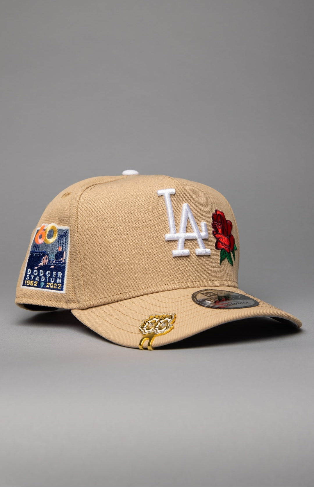 NEW ERA 9FIFTY A-FRAME LIGHT KHAKI LOS ANGELES DODGERS W/ RED ROSE + DODGER STADIUM SIDE PATCH
