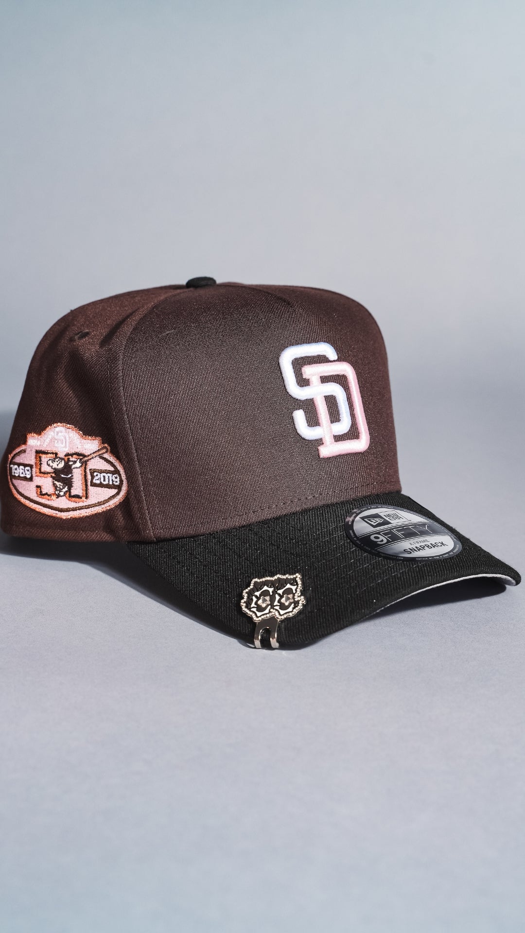 NEW ERA 9FIFTY A-FRAME DARK BROWN/BLACK SAN DIEGO PADRES SNAPBACK W/ 50TH ANNIVERSARY SIDE PATCH