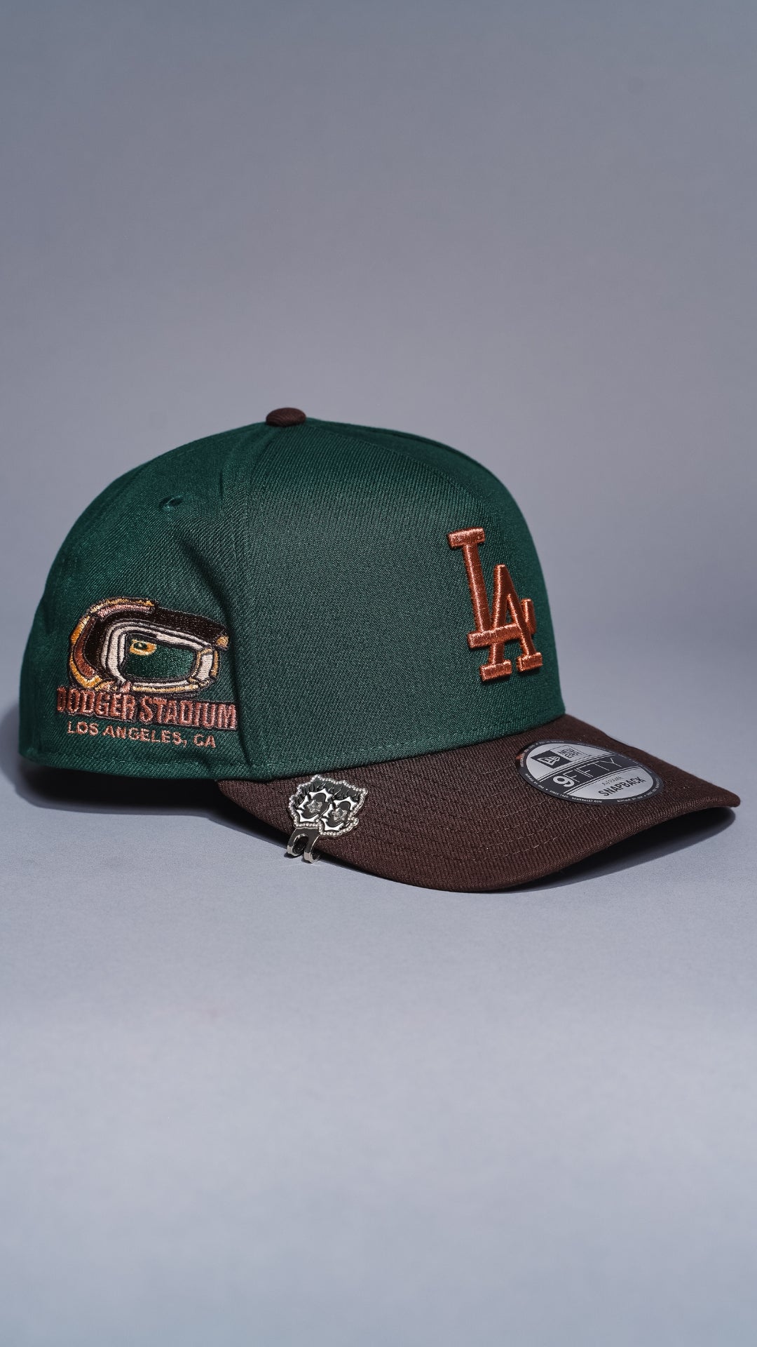 NEW ERA 9FIFTY A-FRAME FOREST GREEN/BROWN LOS ANGELES DODGERS SNAPBACK W/ DOGER STADIUM SIDE PATCH