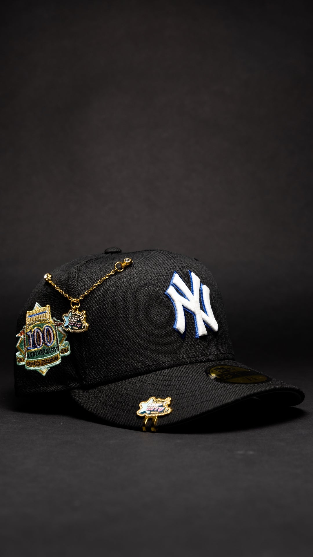 NEW ERA EXCLUSIVE 59FIFTY BLACK NEW YORK YANKEES W/ 100TH SEASON SIDE PATCH