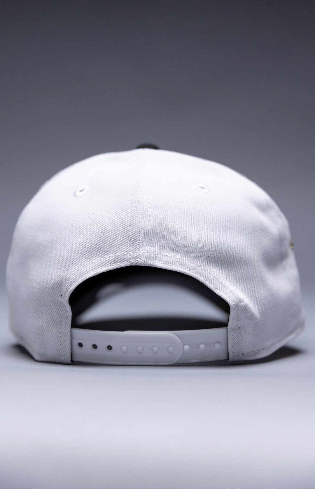 NEW ERA 9FIFTY A-FRAME PEARL WHITE ATLANTA BRAVES SNAPBACK W/ 2000 ALL STAR GAME SIDE PATCH