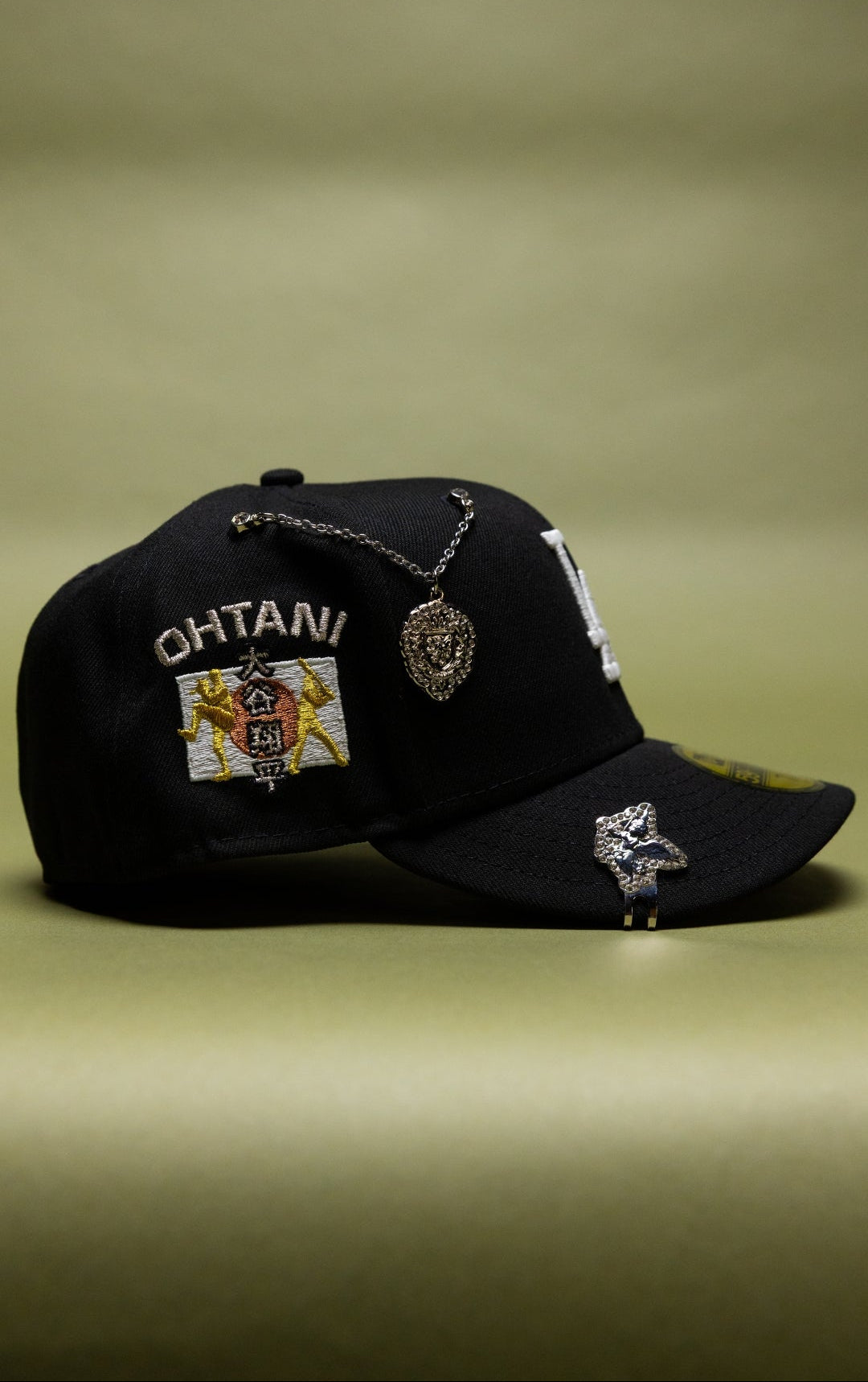 NEW ERA EXCLUSIVE 59FIFTY BLACK LOS ANGELES DODGERS W/ JAPAN FLAG SIDE PATCH