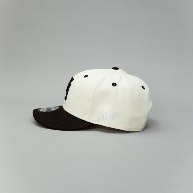 NEW ERA EXCLUSIVE 9FIFTY CHROME/ BLACK UPSIDE DOWN LOS ANGELES DODGERS SNAPBACK W/ 60TH ANNIVERSARY SIDE PATCH