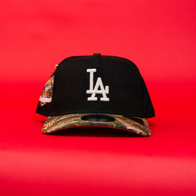 NEW ERA EXCLUSIVE 9FIFTY A-FRAME BLACK/ REALTREE LOS ANGELES DODGERS SNAPBACK W/ 60TH ANNIVERSARY SIDE PATCH