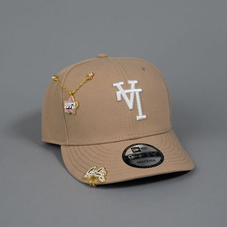 NEW ERA EXCLUSIVE 9FIFTY LIGHT KHAKI UPSIDE DOWN LOS ANGELES DODGERS SNAPBACK