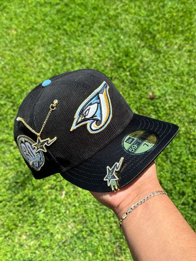 NEW ERA EXCLUSIVE 59FIFTY CORDUROY/BLACK SATIN TORONTO BLUE JAYS W/ 30TH SEASON PATCH (SKY BLUE UV)