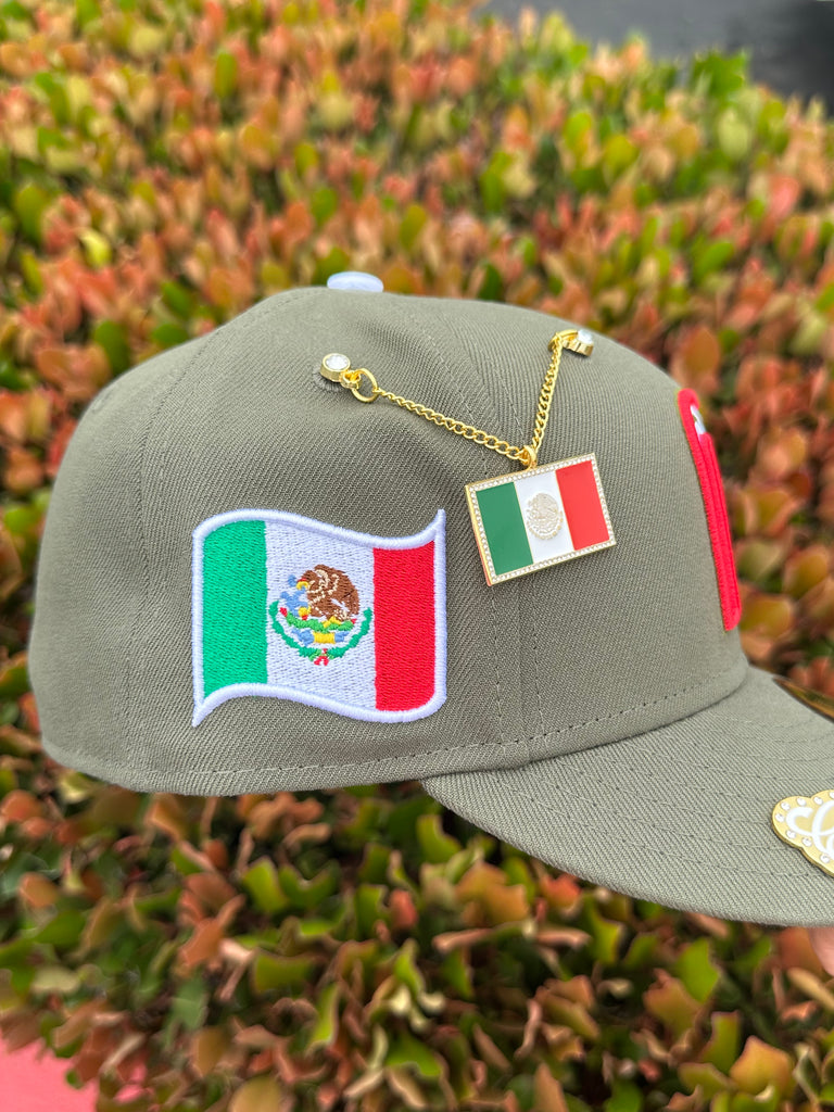 NEW ERA EXCLUSIVE 59FIFTY OLIVE GREEN MEXICO FITTED W/ MEXICO FLAG PATCH (GREY UV) *BLIP & CHAIN NOT INCLUDED