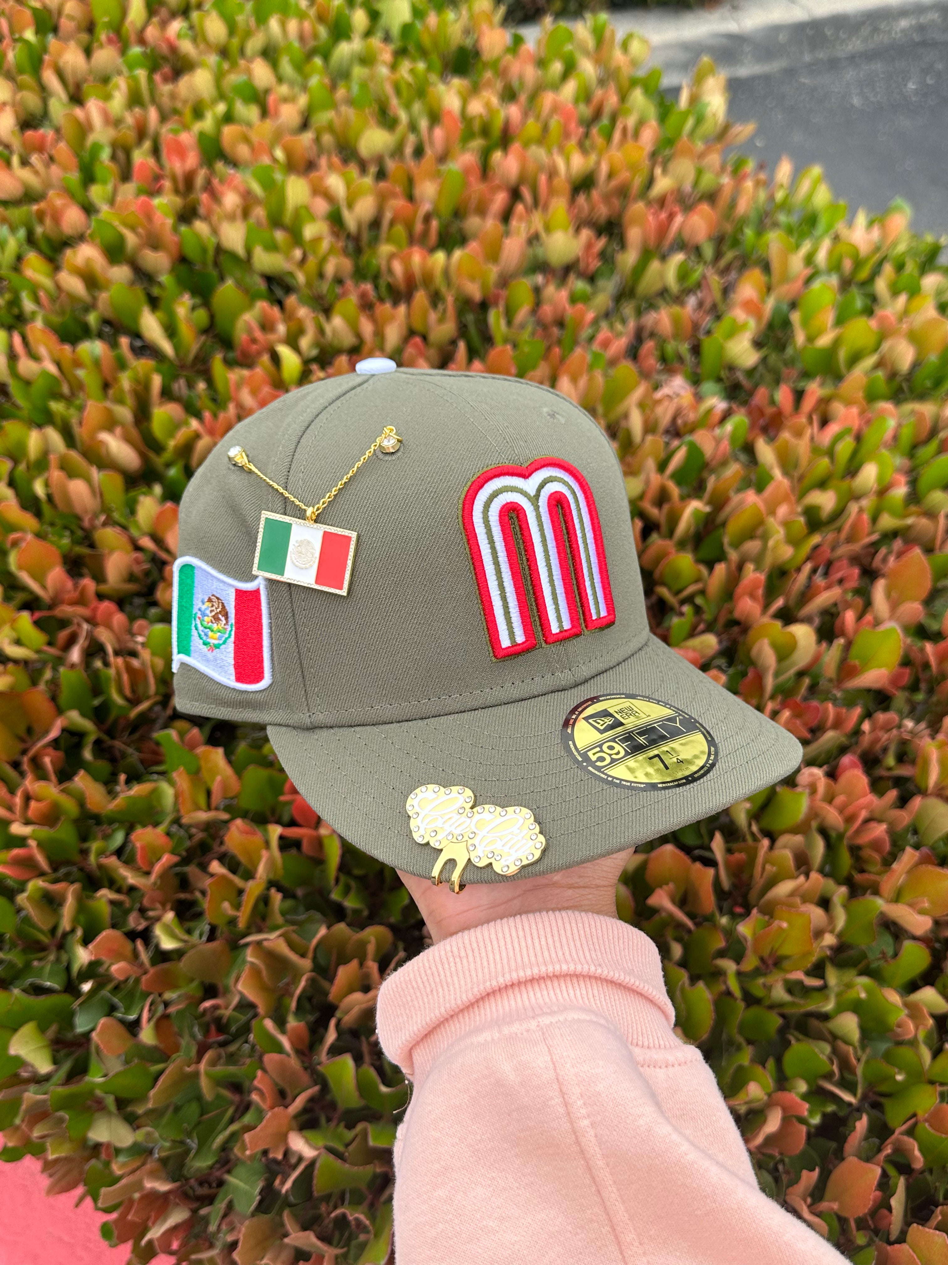 NEW ERA EXCLUSIVE 59FIFTY OLIVE GREEN MEXICO FITTED W/ MEXICO FLAG PATCH