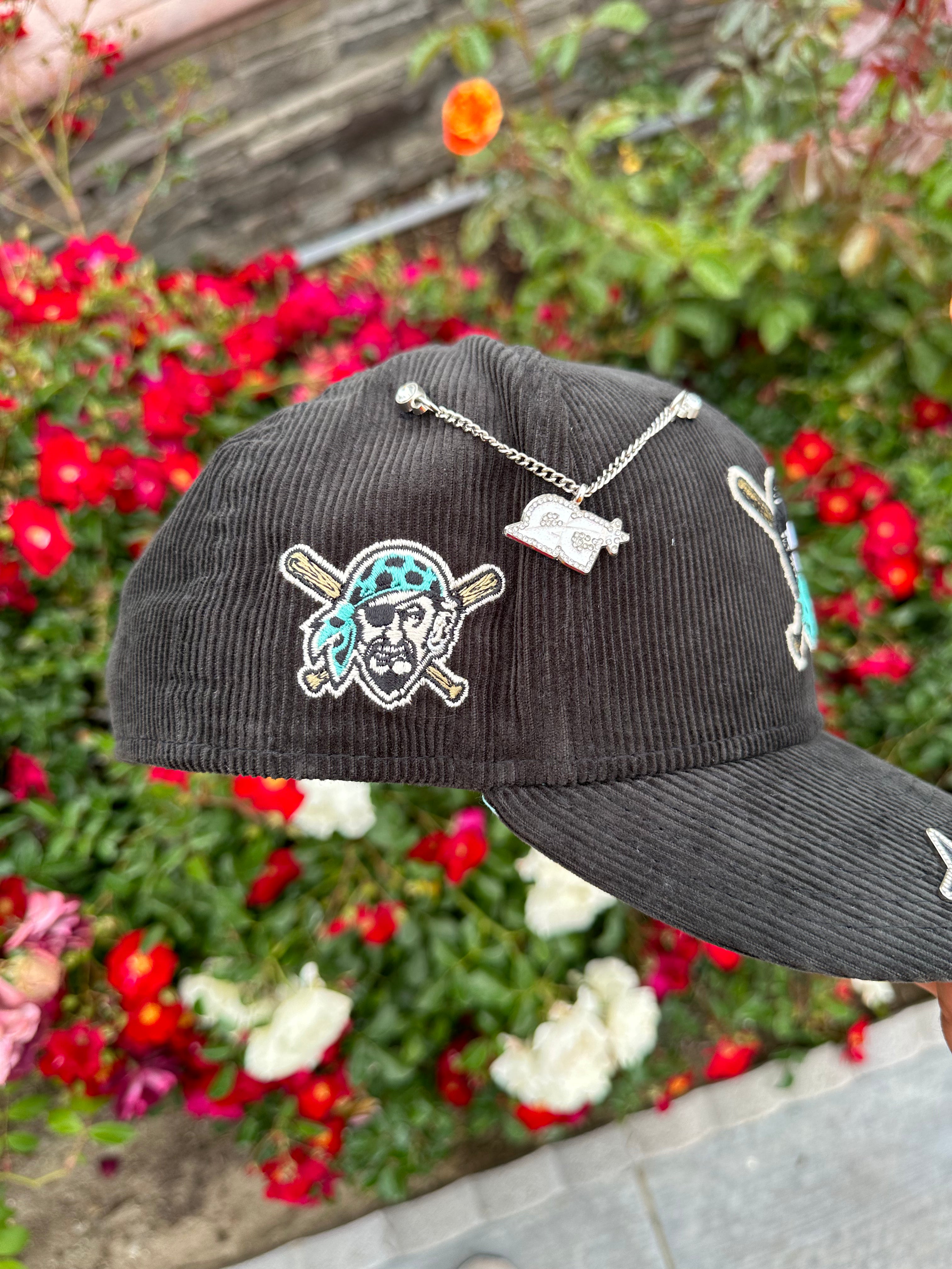 LOGOTIPO COVID EXCLUSIVO DE LOS PIRATAS DE PITTSBURGH DE NEW ERA 59FIFTY 