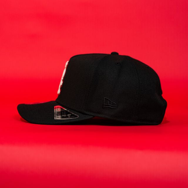 NEW ERA EXCLUSIVE 9FIFTY A-FRAME BLACK CHICAGO WHITE SOX W/ ALL STAR YEARS SIDE PATCH