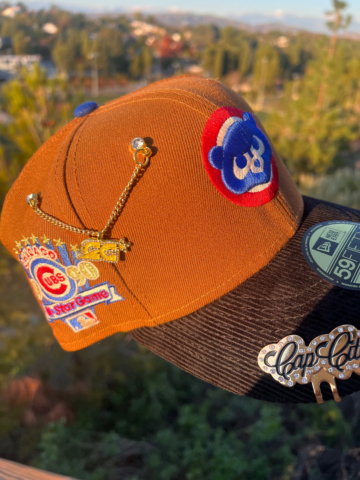 NEW ERA EXCLUSIVE 59FIFTY TAN/CORDUROY CHICAGO CUBS W/ 1990 ALL STAR GAME PATCH