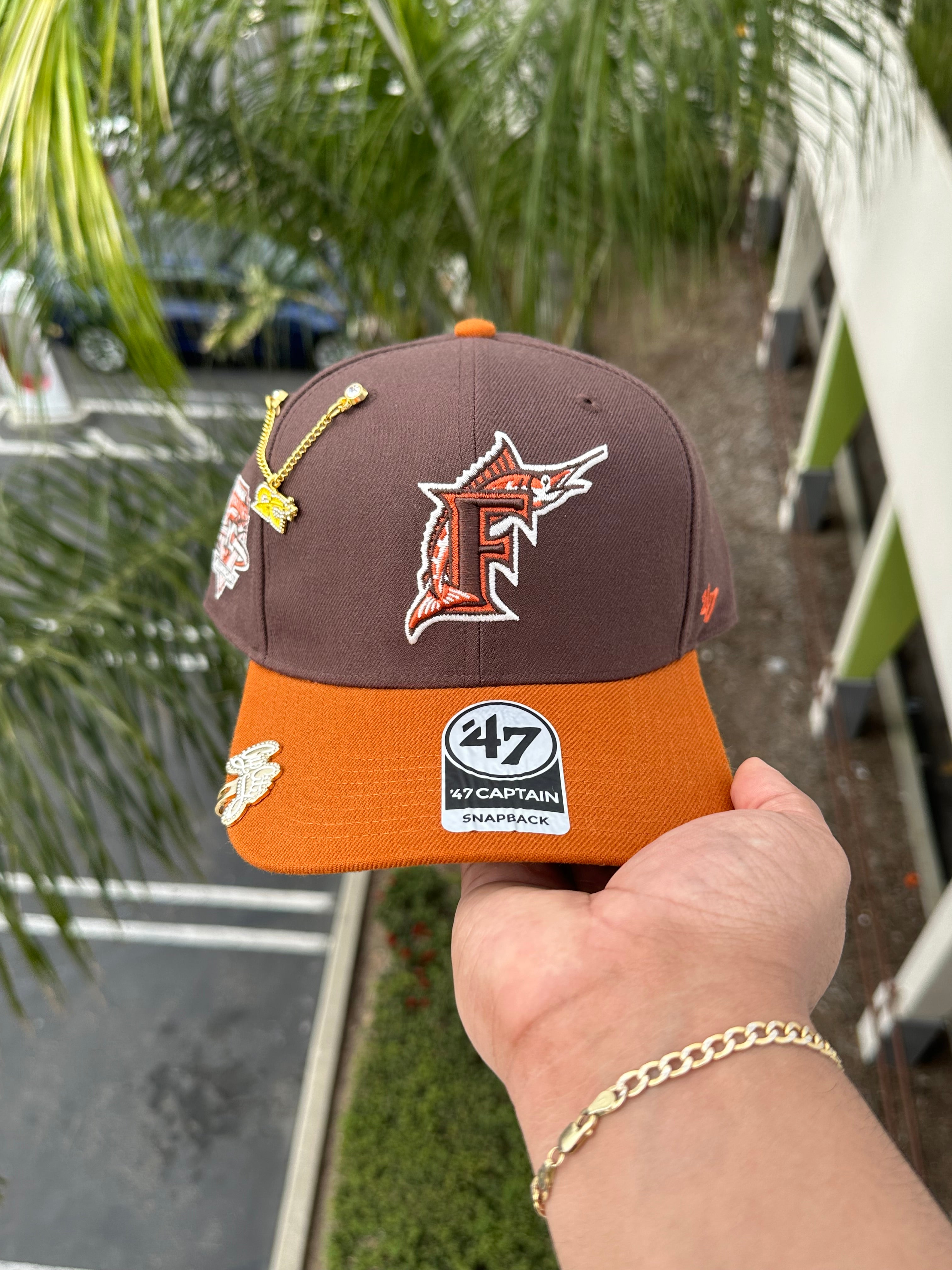 '47 SNAPBACK CAPITÁN MOCA/NARANJA FLORIDA MARLINS CON PARCHE DEL 10.° ANIVERSARIO 